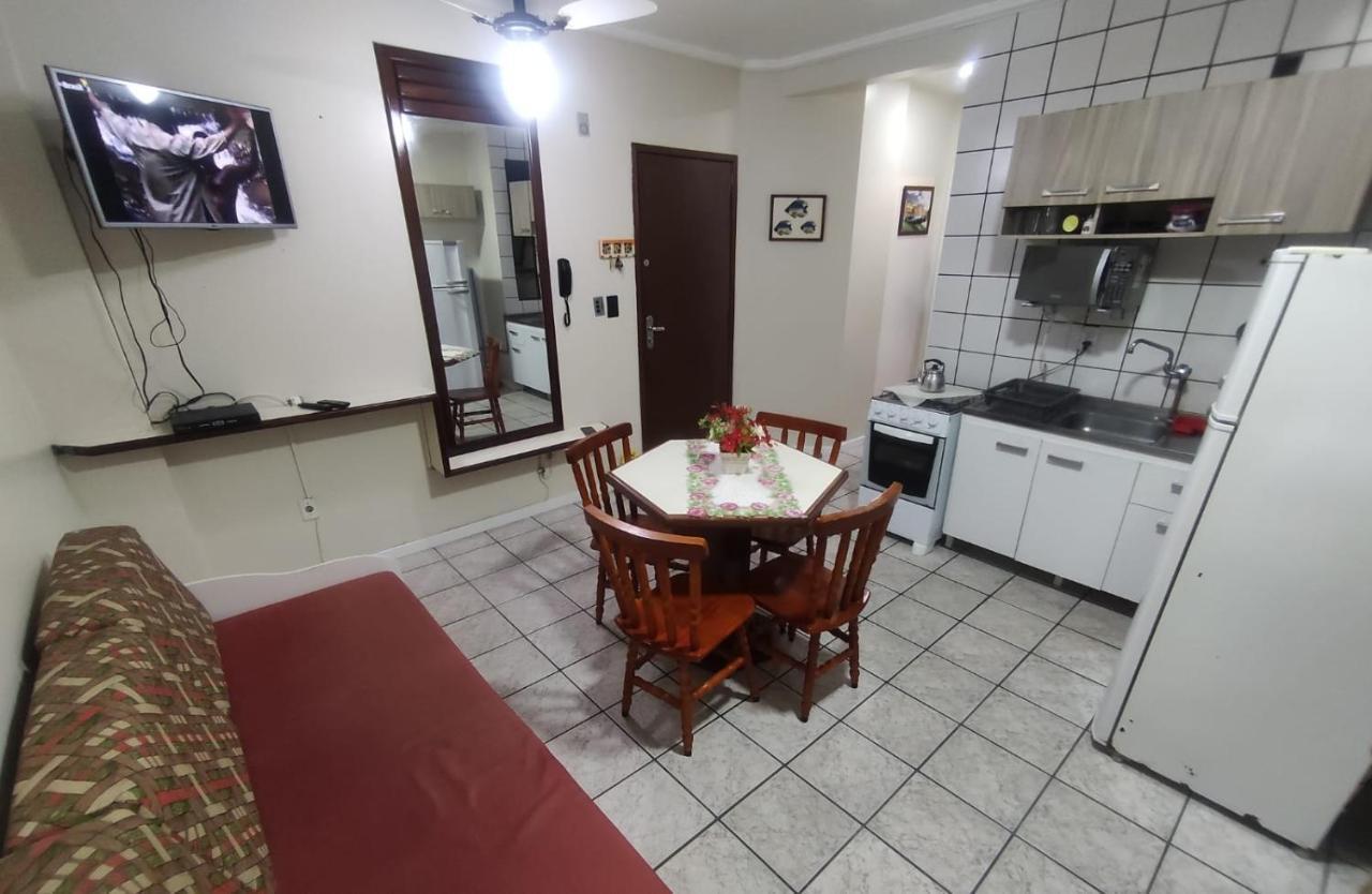Apartamento Afonso Cardoso Da Veiga Florianópolis Exterior foto